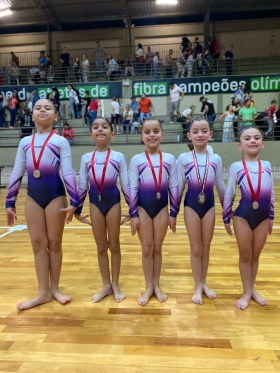 Atletas da Impullse no Troféu SOGIPA de Ginástica Artística 